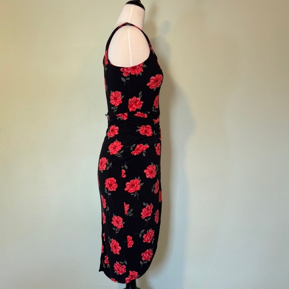 NO BOUNDARIES Chic Black Midi Dress with Red Floral Design size small 3-5 - Picture 6 of 8